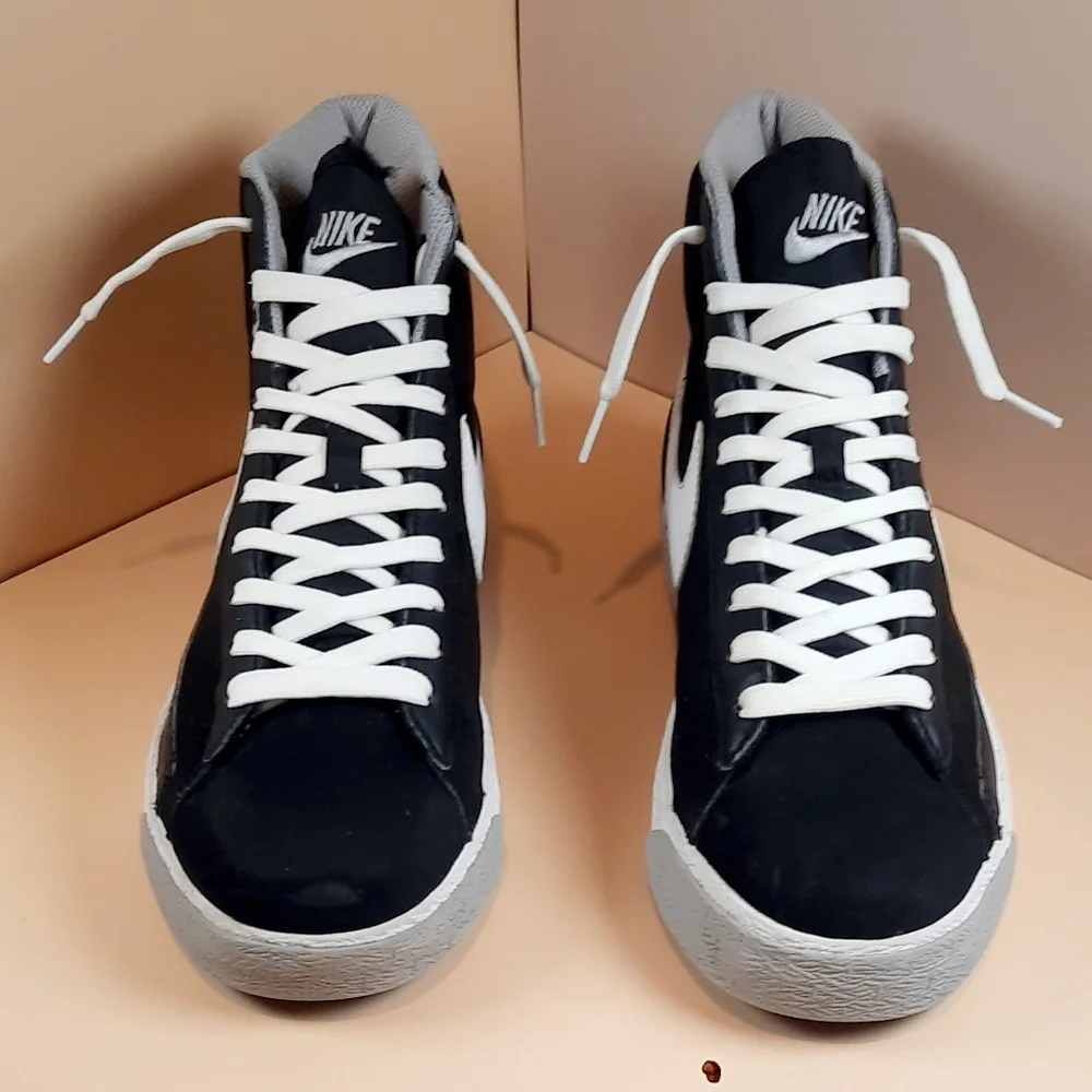 Vintage Nike Blazers Kids 7Y